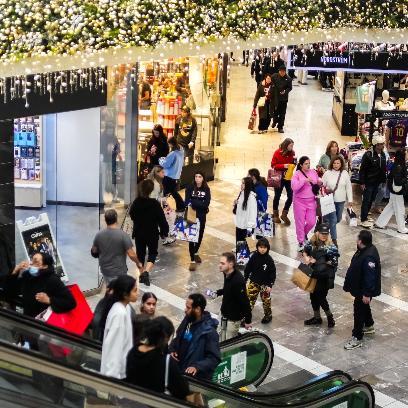 What Trump’s tariffs mean for holiday shopping