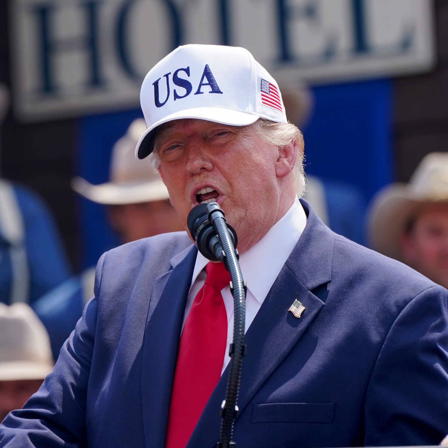 How Trump quietly got $2 billion richer in his second term