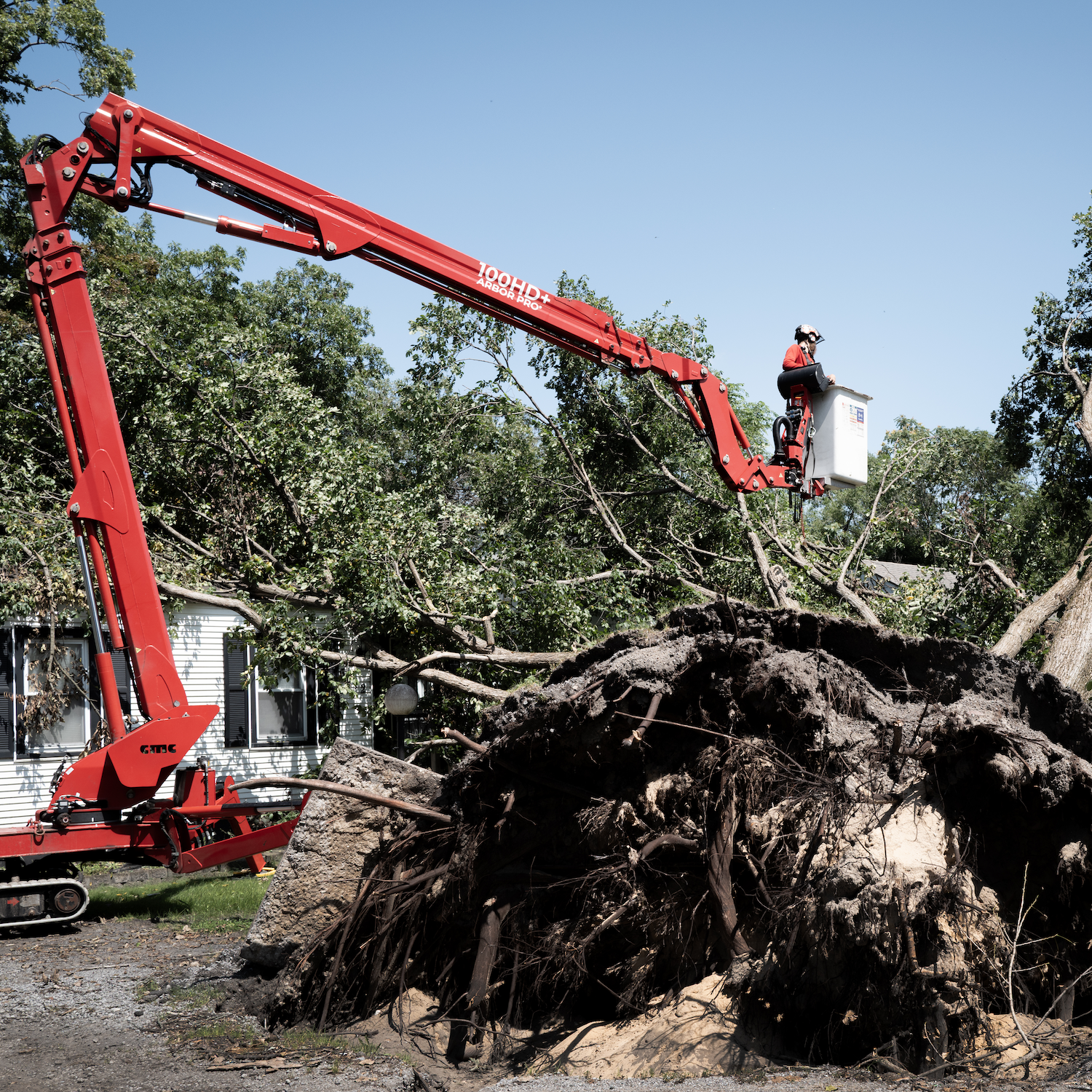 This city lost power two weeks ago. Thousands are still in the dark.